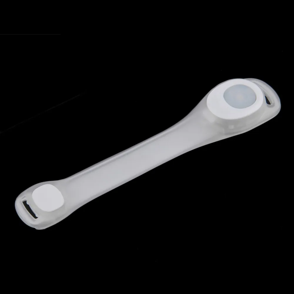 Night Cycling Running LED Armband Light Outdoor Riding Sports Reflective Warning Safety Belt Arm Strap
Night Cycling Running LED Armband Light Outdoor Riding Sports Reflective Warning Safety Belt Arm Strap