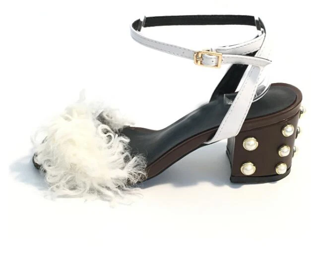 Summer Hot Selling Vintage Sandal For Woman Sexy Fur Decorations Thick Heels Shoes Open Toe Ankle Strap Gladiator Sandal
Summer Hot Selling Vintage Sandal For Woman Sexy Fur Decorations Thick Heels Shoes Open Toe Ankle Strap Gladiator Sandal