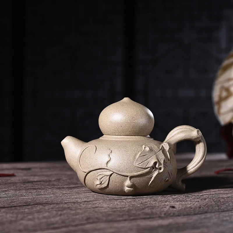 quality goods all hand undressed ore its period of mud mud gourd pot of kung fu tea set a undertakes the teapot
quality goods all hand undressed ore its period of mud mud gourd pot of kung fu tea set a undertakes the teapot