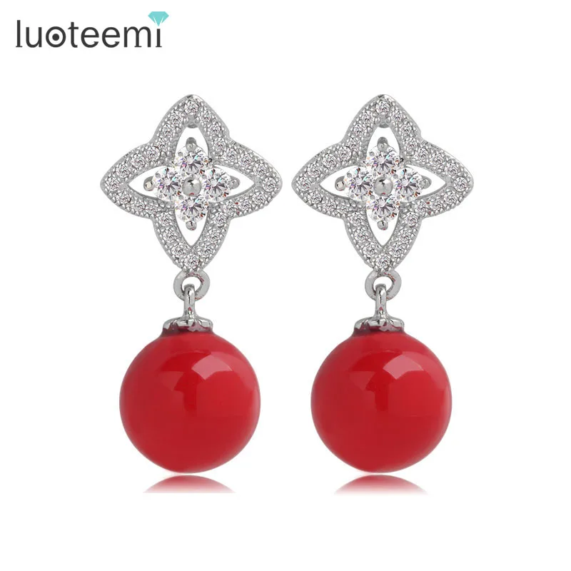 LUOTEEMI Korea Jewelry Full Aesthetic Temperament Imitation Pearl Drop Earrings for Women Tops Fashion Gift Jewelry
LUOTEEMI Korea Jewelry Full Aesthetic Temperament Imitation Pearl Drop Earrings for Women Tops Fashion Gift Jewelry
