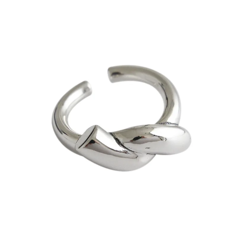 YPAY Authentic 925 Sterling Silver Open Rings for Women Lady Korean Vintage Knot Adjustable Ring Fine Party Jewelry Gift YMR882
YPAY Authentic 925 Sterling Silver Open Rings for Women Lady Korean Vintage Knot Adjustable Ring Fine Party Jewelry Gift YMR882