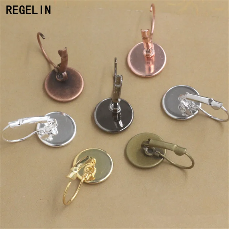 REGELIN Gold/Silver Plated Round Blank Earring Settings Cabochon Base 20pcs/lot Fit 12 mm Cabochon Cameo DIY Ear Jewelry Making
REGELIN Gold/Silver Plated Round Blank Earring Settings Cabochon Base 20pcs/lot Fit 12 mm Cabochon Cameo DIY Ear Jewelry Making