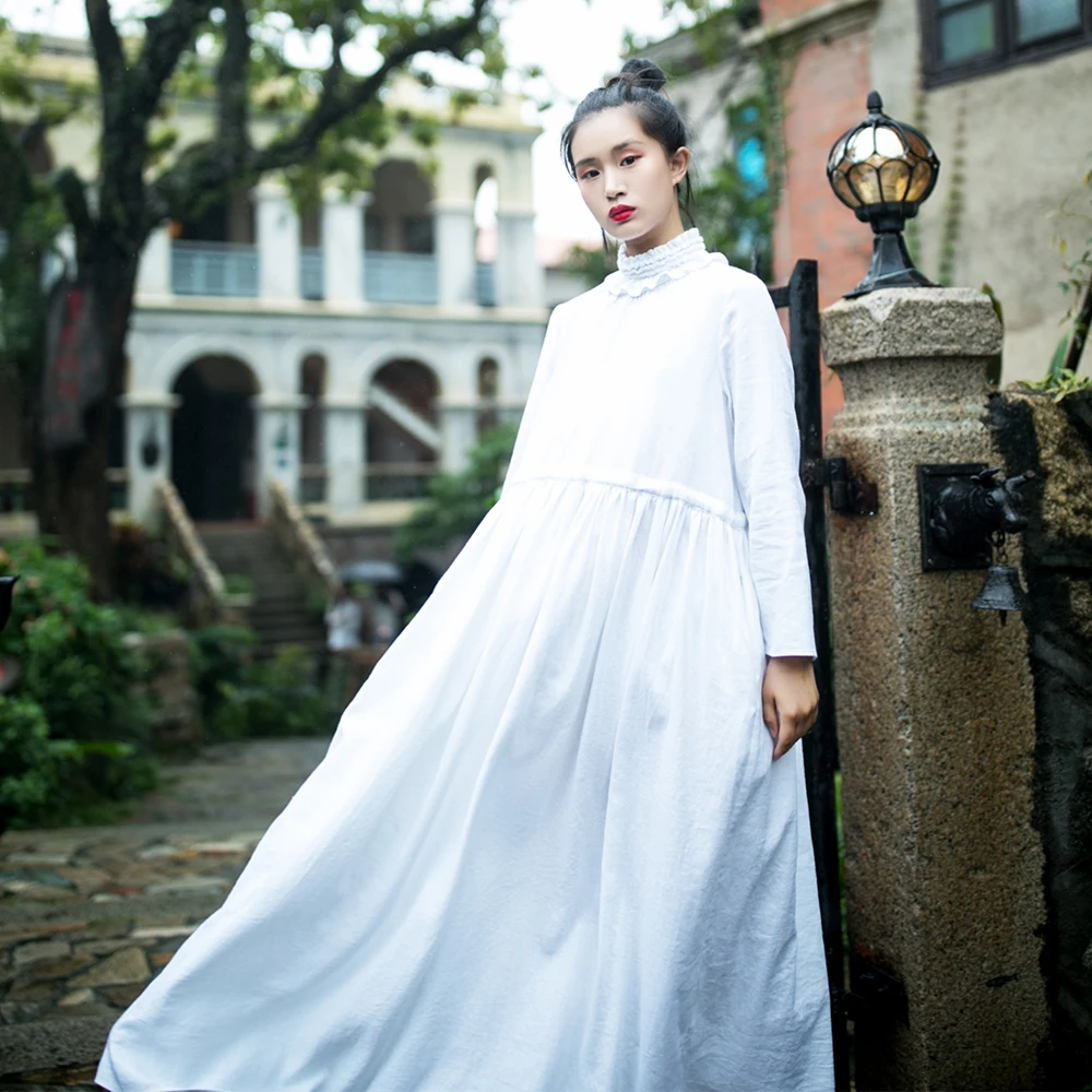 MM178 Original Design Autumn 2017 women simple vintage loose long sleeve maxi a line turtleneck cotton and linen dress white
MM178 Original Design Autumn 2017 women simple vintage loose long sleeve maxi a line turtleneck cotton and linen dress white