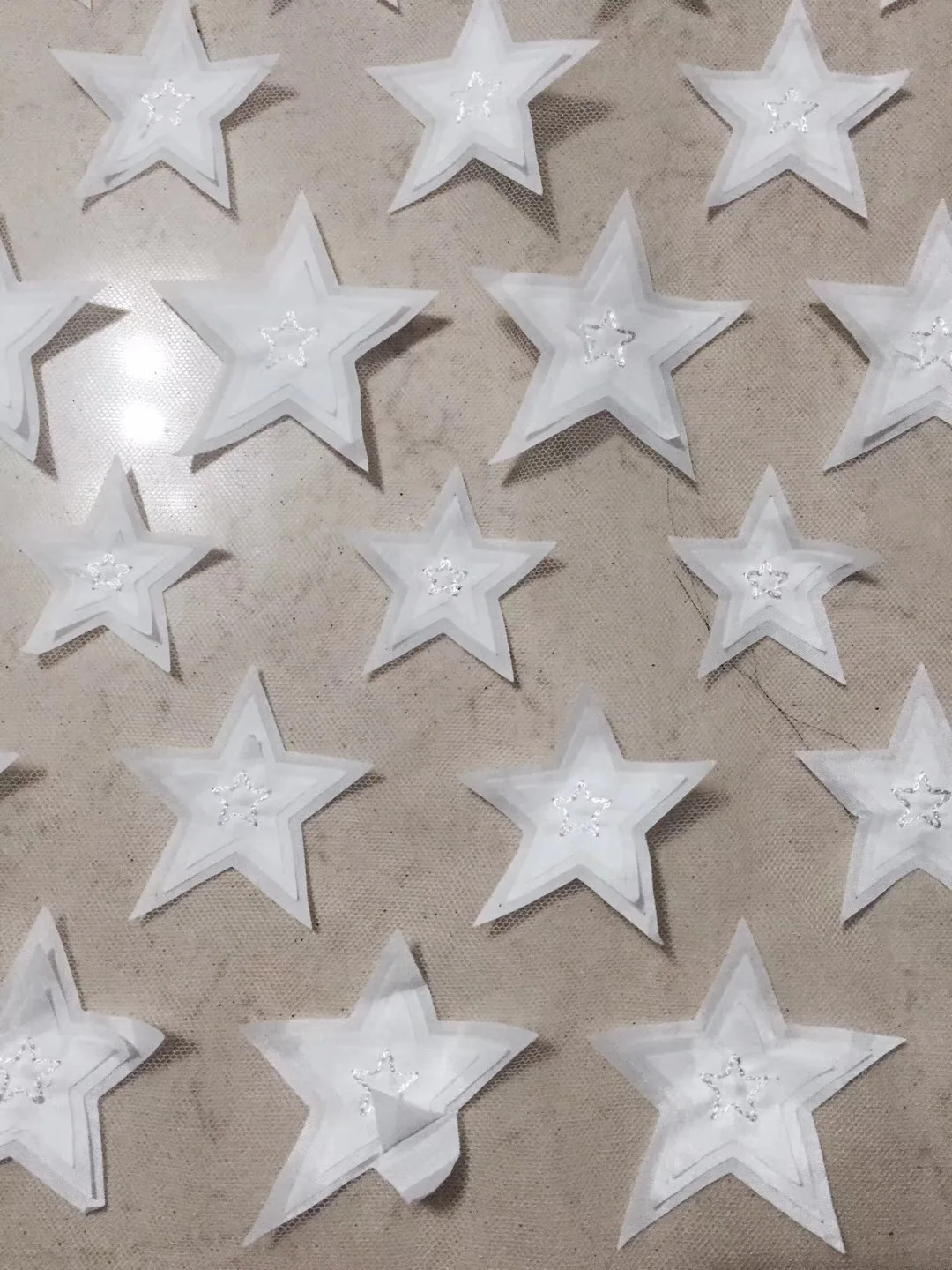 2018 Embroidery mesh tulLe lace fabric 5yards five-pointed star applique african lace fabrics wholesale for wedding party CD2127
2018 Embroidery mesh tulLe lace fabric 5yards five-pointed star applique african lace fabrics wholesale for wedding party CD2127