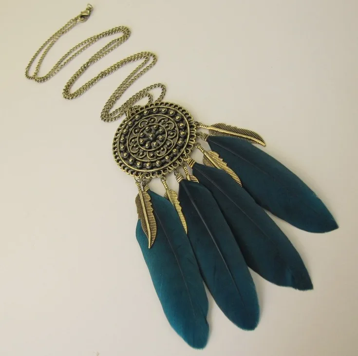 Bohemian Dream Catcher Necklace Hollow Flower Round Women Boho Metal Leaf Feather Tassel Necklace Pendant
Bohemian Dream Catcher Necklace Hollow Flower Round Women Boho Metal Leaf Feather Tassel Necklace Pendant
