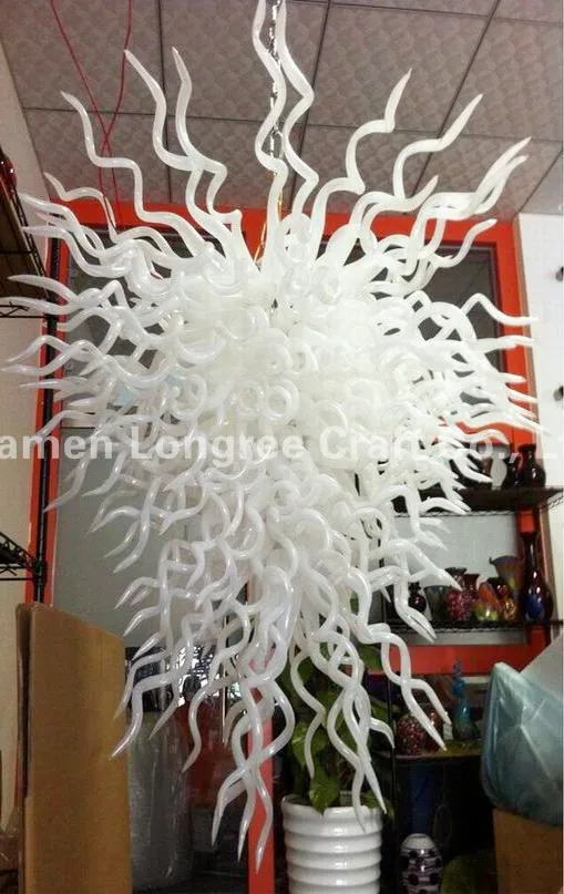 Modern New Design Indoor Art Decorative LED Light Source Dale Style Blown Glass Shade Factory Lighting Chandelier
Modern New Design Indoor Art Decorative LED Light Source Dale Style Blown Glass Shade Factory Lighting Chandelier