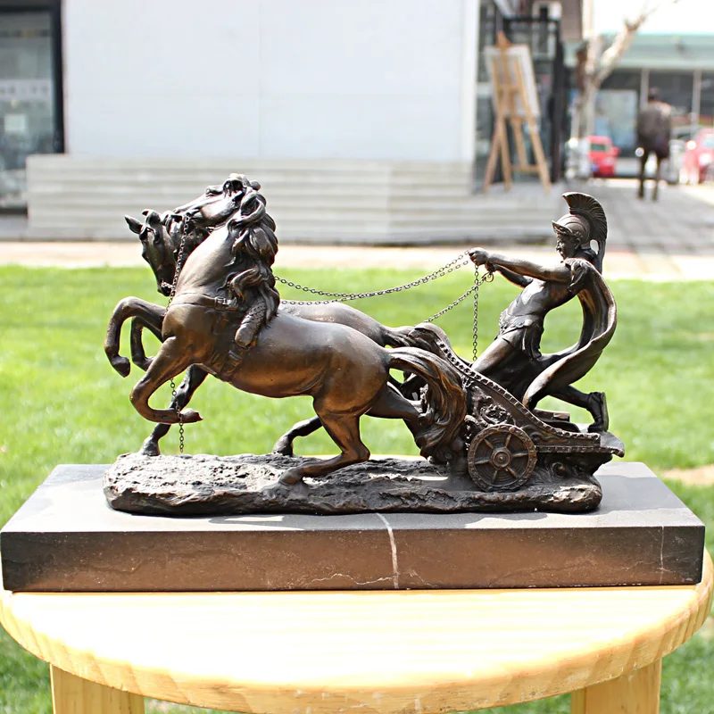Rome chariot (male) brass crafts, business gifts, brass statue Home Furnishing decor decoration
Rome chariot (male) brass crafts, business gifts, brass statue Home Furnishing decor decoration