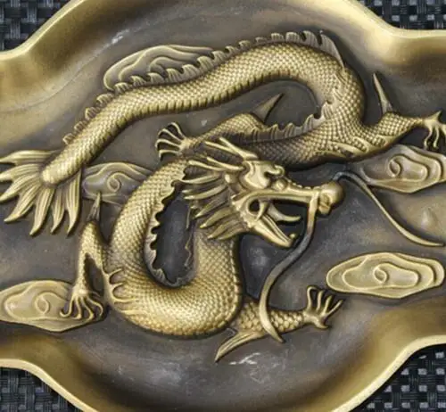 Exquisite Collection Chinese Old Brass Hand-Carved Dragon Tray Furnishing Articles Statue Home Furnishing Decoration
Exquisite Collection Chinese Old Brass Hand-Carved Dragon Tray Furnishing Articles Statue Home Furnishing Decoration