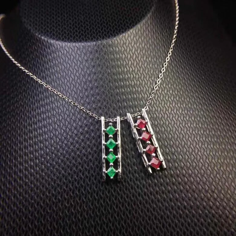 Natural green emerald gem Pendant natural red ruby Pendant Necklace S925 silver Elegant Lovely geometry ladder girl gift Jewelry
Natural green emerald gem Pendant natural red ruby Pendant Necklace S925 silver Elegant Lovely geometry ladder girl gift Jewelry