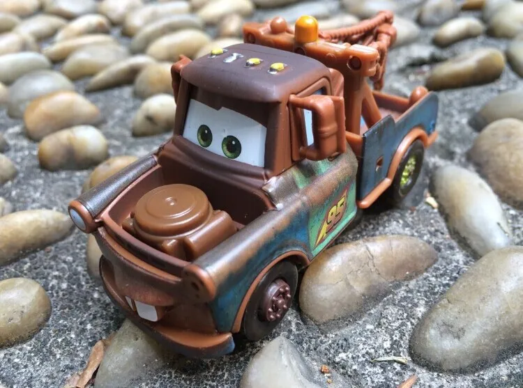 100% оригинальные модели автомобилей Pixar Cars 2 из литого металлического сплава, игрушки в масштабе 1:55, прицеп Mater, тягач Mater, свободный подарок на Рождество
100% оригинальные модели автомобилей Pixar Cars 2 из литого металлического сплава, игрушки в масштабе 1:55, прицеп Mater, тягач Mater, свободный подарок на Рождество
