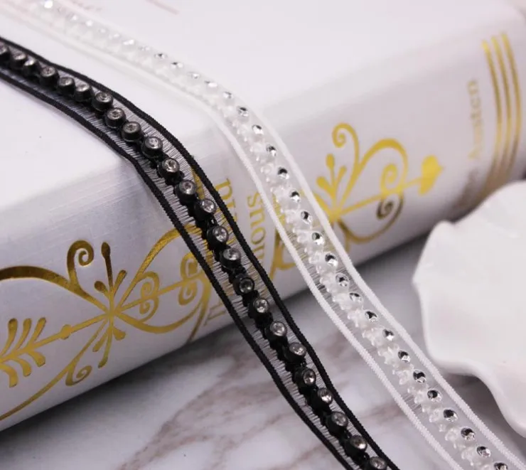 50Yard Rhinestone Beaded Lace Trim Wedding Dress Applique Drill Chain Webbing DIY Clothing Home Textile Bag Accessories
50Yard Rhinestone Beaded Lace Trim Wedding Dress Applique Drill Chain Webbing DIY Clothing Home Textile Bag Accessories