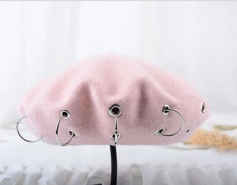 British style Women's Solid Wool Berets Caps Ladies Girls Hip Hop Punk Metal Ring Berets Hats Casquette Octagonal
British style Women's Solid Wool Berets Caps Ladies Girls Hip Hop Punk Metal Ring Berets Hats Casquette Octagonal
