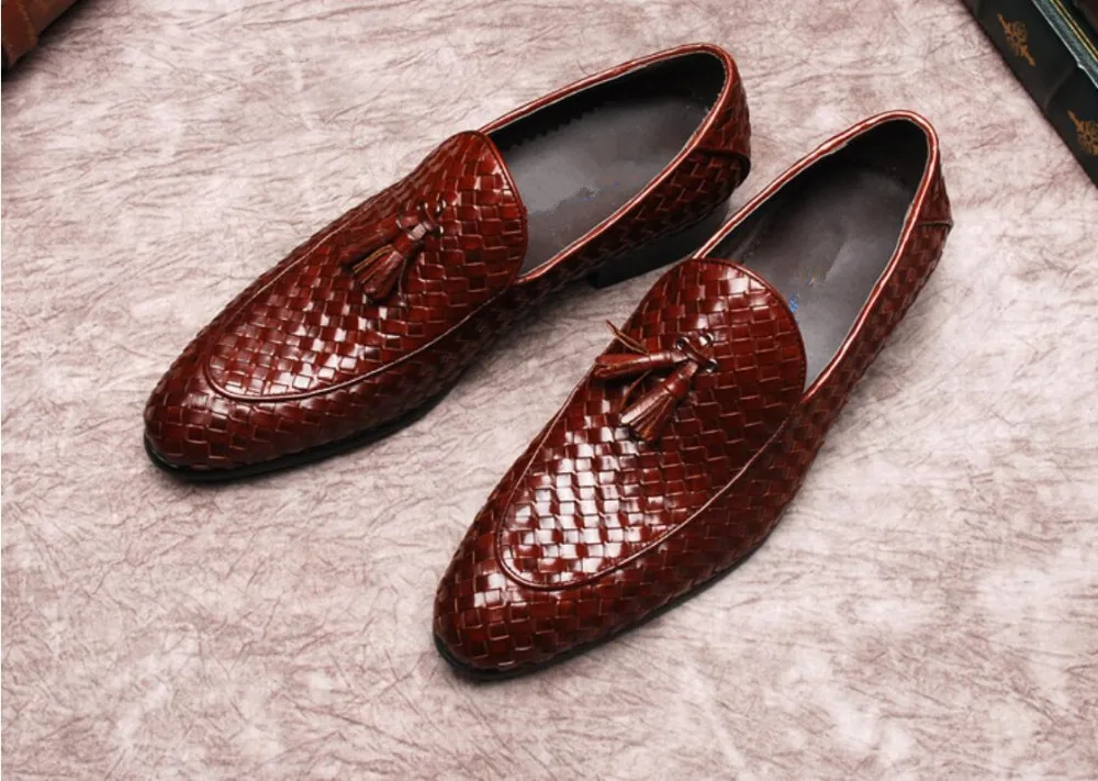 Knitted Leather Italian Shoes For Men 2018 Spring Summer Man Prom Party Tuxedo Suits Dress Shoe Spring Male Oxfords Shoess
Knitted Leather Italian Shoes For Men 2018 Spring Summer Man Prom Party Tuxedo Suits Dress Shoe Spring Male Oxfords Shoess