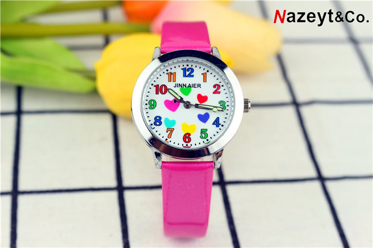 9 new children 7 colour love lovely watch student simple glow-in-the-dark belt quartz watch
9 new children 7 colour love lovely watch student simple glow-in-the-dark belt quartz watch