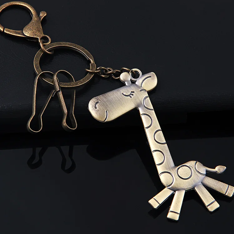 2017 New Fashion Creative Metal Vintage Cute Little Giraffe Keychain Lovely Cartoon Giraffe Key Chain Key Ring Jewelry Gift
2017 New Fashion Creative Metal Vintage Cute Little Giraffe Keychain Lovely Cartoon Giraffe Key Chain Key Ring Jewelry Gift