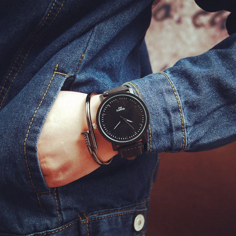 Korean Fashion Male Couple Watches Female Round Steel Case Students Korean Casual Retro Leather Belt Quartz Wrist Watch
Korean Fashion Male Couple Watches Female Round Steel Case Students Korean Casual Retro Leather Belt Quartz Wrist Watch