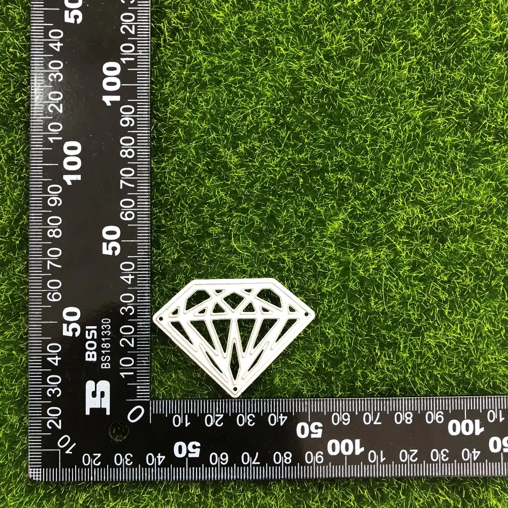 Happymems Diamond Painting Metal Craft Dies Paper Crafts Metal Cutting Die DIY Scrapbooking Die Cuts
Happymems Diamond Painting Metal Craft Dies Paper Crafts Metal Cutting Die DIY Scrapbooking Die Cuts