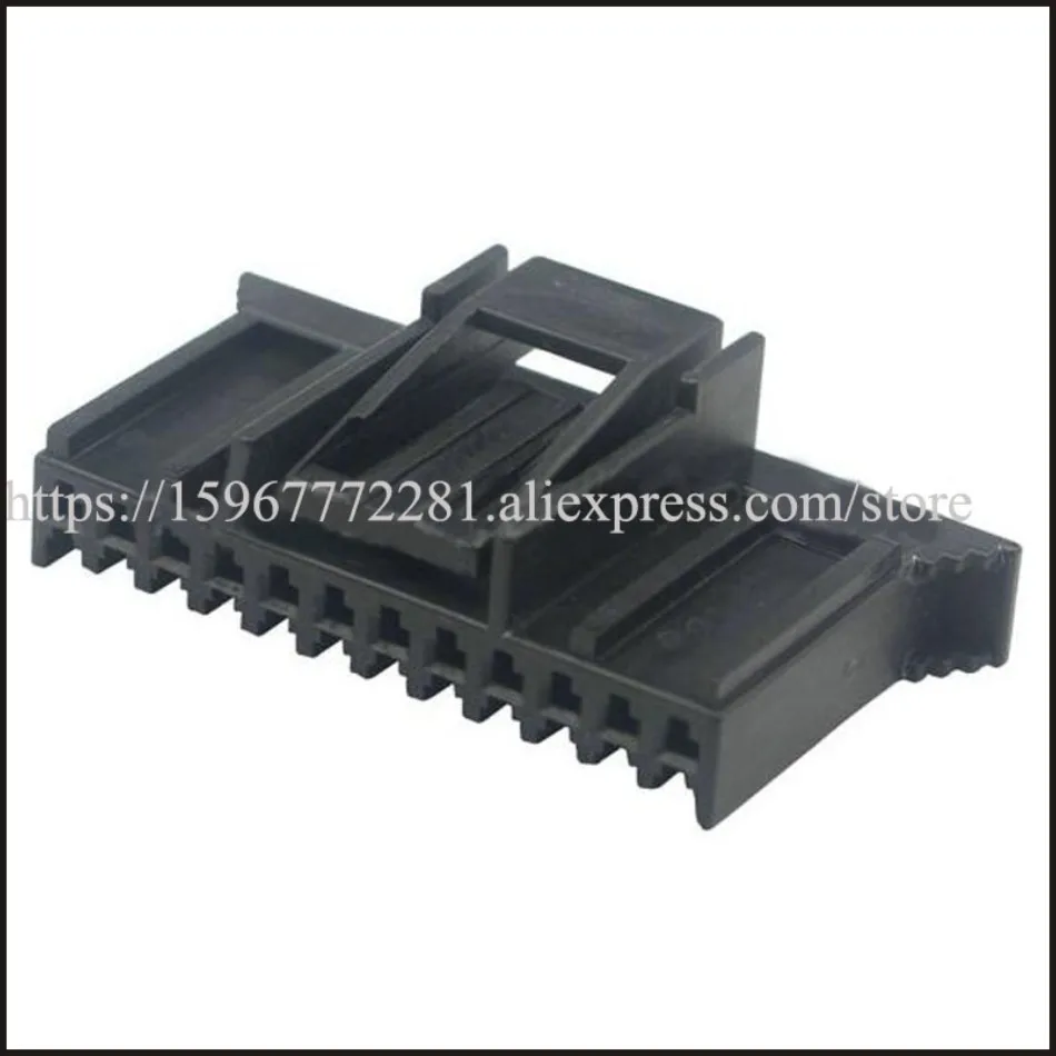 211PC122S0017 car male Connector cable Terminal plug connectors jacket auto Plug socket 12pin female Connector automotive plug
211PC122S0017 car male Connector cable Terminal plug connectors jacket auto Plug socket 12pin female Connector automotive plug