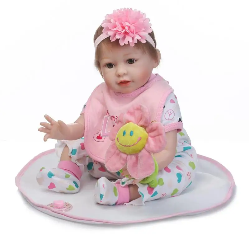 22inch Handmade Reborn Dolls Lifelike Silicone Reborn Baby Doll With Pacifier Flower Realistic Dolls for girls brinquedos
22inch Handmade Reborn Dolls Lifelike Silicone Reborn Baby Doll With Pacifier Flower Realistic Dolls for girls brinquedos