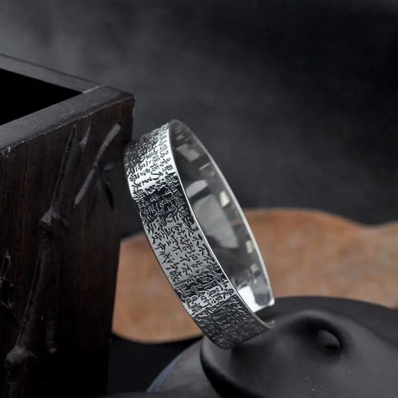 S999 Sterling Silver Vintage Auspicious Opening Men And Women Bangle Jewelry (YRT)
S999 Sterling Silver Vintage Auspicious Opening Men And Women Bangle Jewelry (YRT)