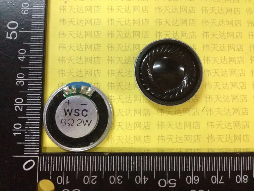New Mobile DVD EVD Small speaker horn 8 ohm 2 Watt 8R 2W Diameter 28MM 2.8cm Audio Loudspeaker
New Mobile DVD EVD Small speaker horn 8 ohm 2 Watt 8R 2W Diameter 28MM 2.8cm Audio Loudspeaker