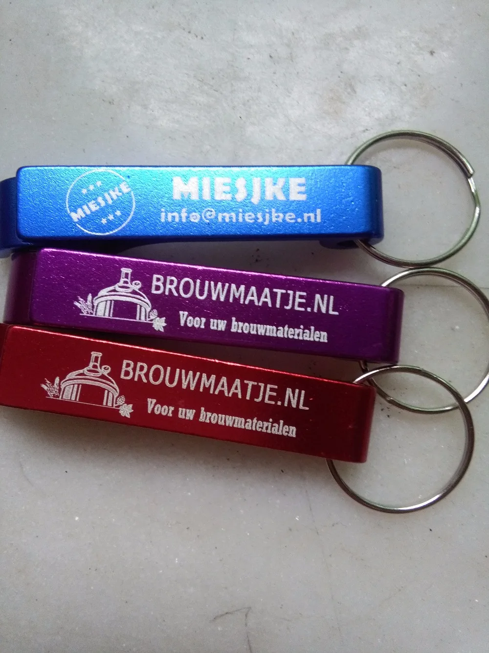 DHL 200pcs/lot New promotion customed printed logo gift Metal aluminum alloy bottle opener metal keychain laser LOGO
DHL 200pcs/lot New promotion customed printed logo gift Metal aluminum alloy bottle opener metal keychain laser LOGO