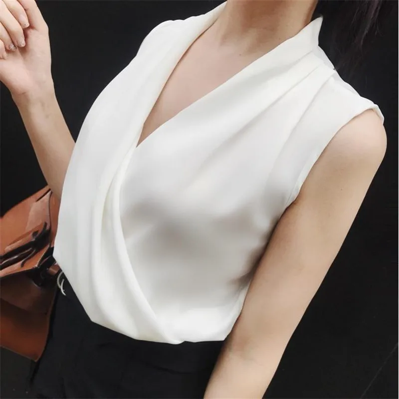 Summer Spring Women Deep V-Neck Shirt Pure Color Tops Female Rayon Sleeveless Elegant Office Lady Blouse
Summer Spring Women Deep V-Neck Shirt Pure Color Tops Female Rayon Sleeveless Elegant Office Lady Blouse