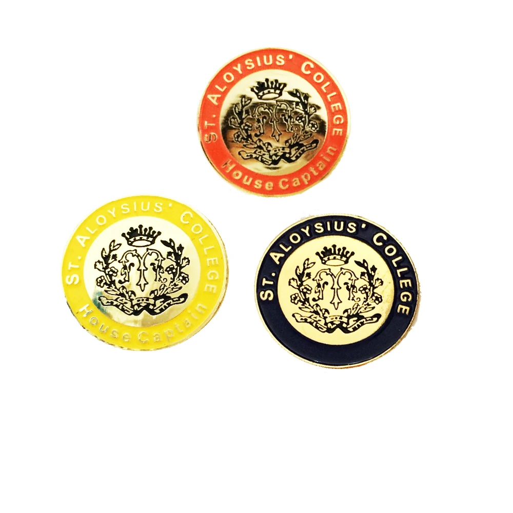 Индивидуальная форма и логотип, позолоченный спортивный значок на лацкан с клатчем-бабочкой в мягкой эмали
Индивидуальная форма и логотип, позолоченный спортивный значок на лацкан с клатчем-бабочкой в мягкой эмали