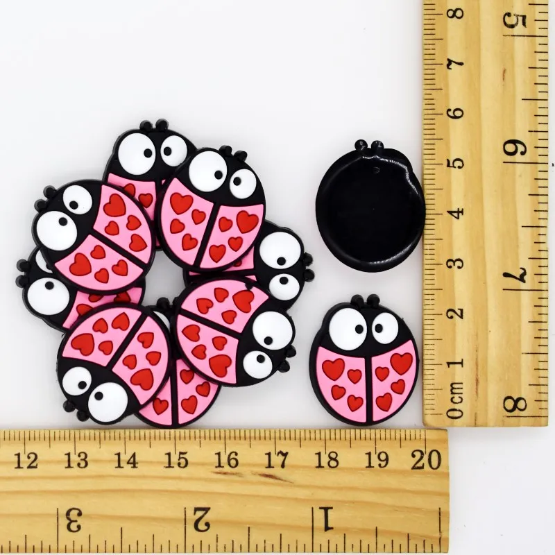 10pcs DIY Handmade Soft Accessory Varid Animals Charms Fit Phone Case/Hairpin/Pen/Glasses Frame/Bookmark/Earphone
10pcs DIY Handmade Soft Accessory Varid Animals Charms Fit Phone Case/Hairpin/Pen/Glasses Frame/Bookmark/Earphone