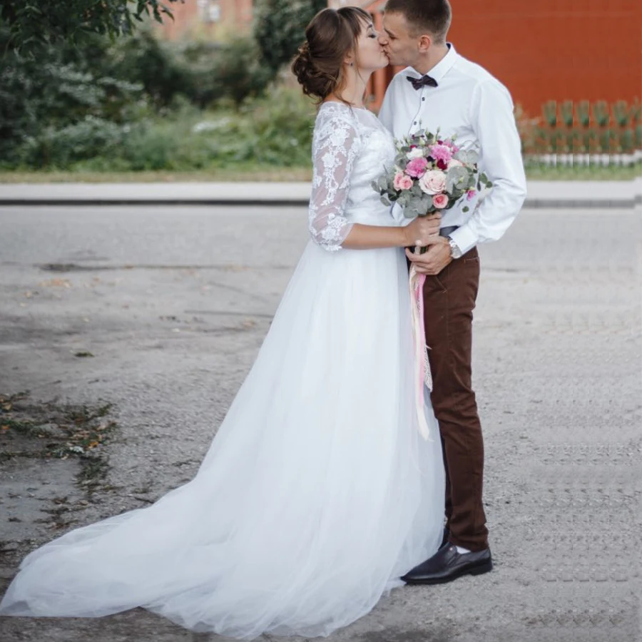 Long Sleeve Lace Wedding Dress Scoop Applique Tulle Bridal Gown A-line Wedding Gowns Robe De Mariage Vestido de Noiva
Long Sleeve Lace Wedding Dress Scoop Applique Tulle Bridal Gown A-line Wedding Gowns Robe De Mariage Vestido de Noiva