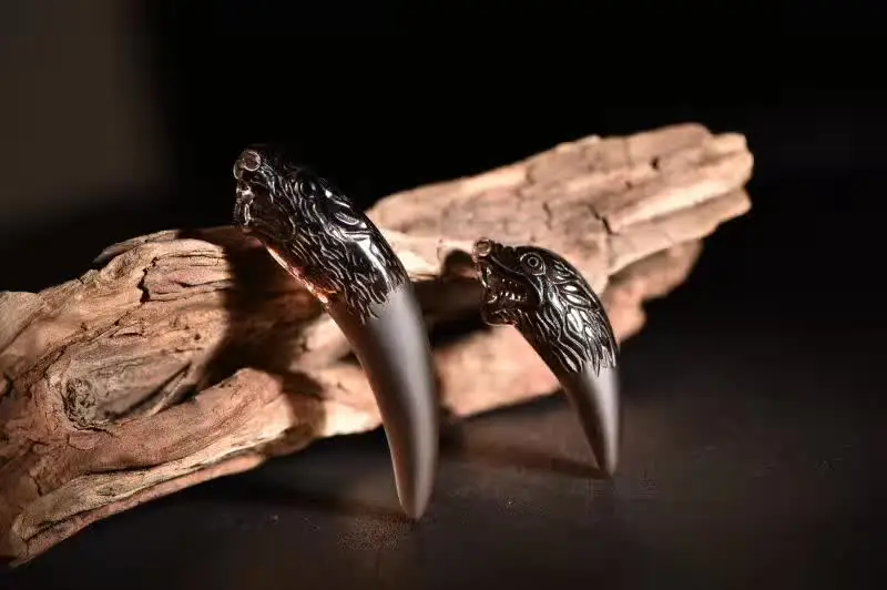 Drop Shipping Natural Ice Crystal Tribal Stark Wolf Fang Tooth Pendant Necklace Vintage Wolf Tooth Dragon Pendant Necklace
Drop Shipping Natural Ice Crystal Tribal Stark Wolf Fang Tooth Pendant Necklace Vintage Wolf Tooth Dragon Pendant Necklace