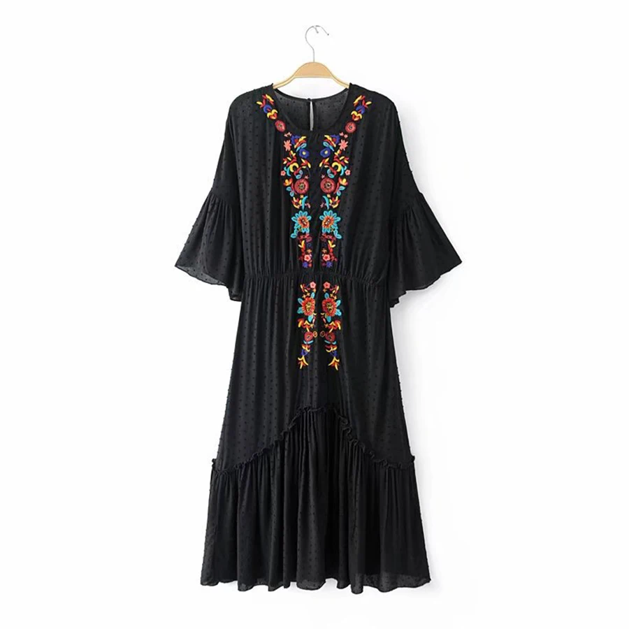 Фото Черное шифоновое длинное платье 2017 Цветочная вышивка в горошек Ткань с
