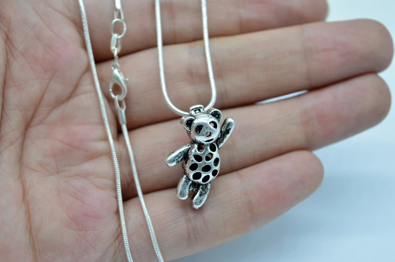 10pcs Lava Stone Tiny Bear Essential Oil Diffuser Necklace Aromthraphy Lockets 16mm Necklace Jewelry XSH451
10pcs Lava Stone Tiny Bear Essential Oil Diffuser Necklace Aromthraphy Lockets 16mm Necklace Jewelry XSH451