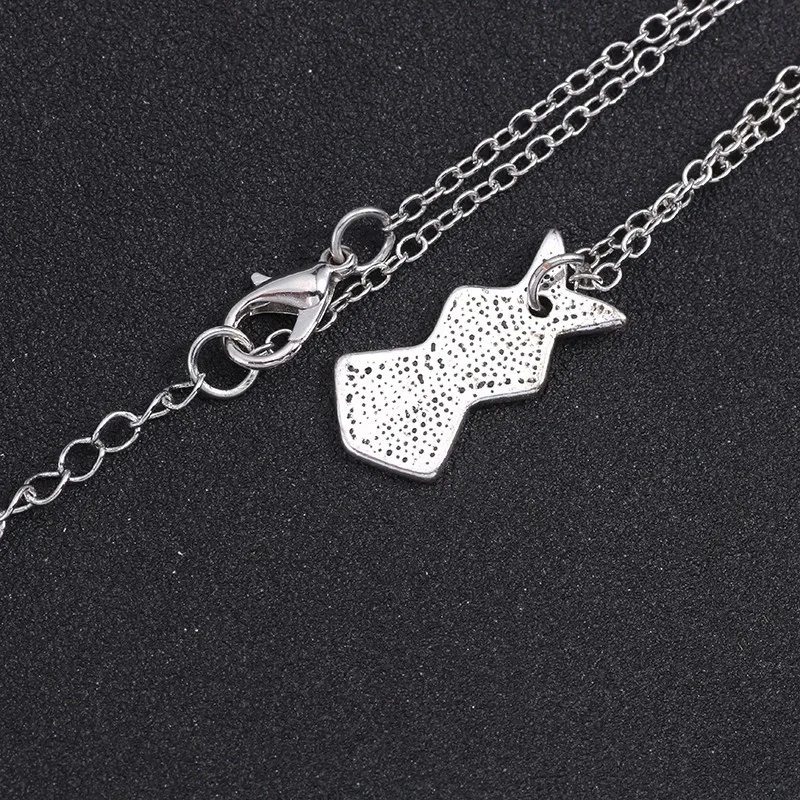 3Pcs/set Big Sister Little Sister Mom Necklace Carved Moon Hearts Broken Heart Sis Necklaces For Women Family Jewelry Bff Gifts
3Pcs/set Big Sister Little Sister Mom Necklace Carved Moon Hearts Broken Heart Sis Necklaces For Women Family Jewelry Bff Gifts
