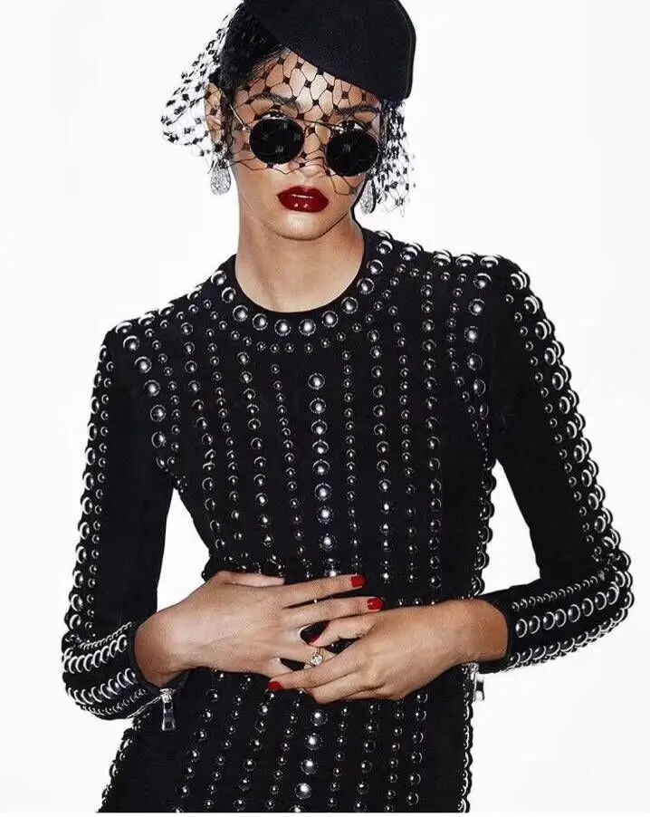 2017 new arrival black Long Sleeve studded Rayon Celebrity Party Dress Women Bodycon Bandage Dress
2017 new arrival black Long Sleeve studded Rayon Celebrity Party Dress Women Bodycon Bandage Dress