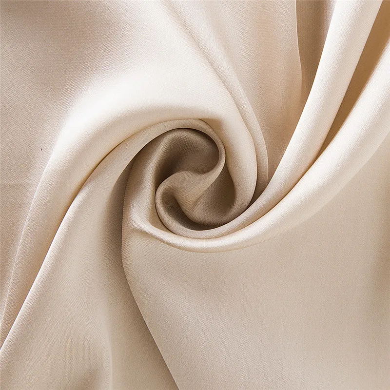 Small Square Scarves Warps 2021 New Design Women Scarf Luxury Brand Twill Silk Scarf Solid Color Neckerchief Hijab Headband
Small Square Scarves Warps 2021 New Design Women Scarf Luxury Brand Twill Silk Scarf Solid Color Neckerchief Hijab Headband