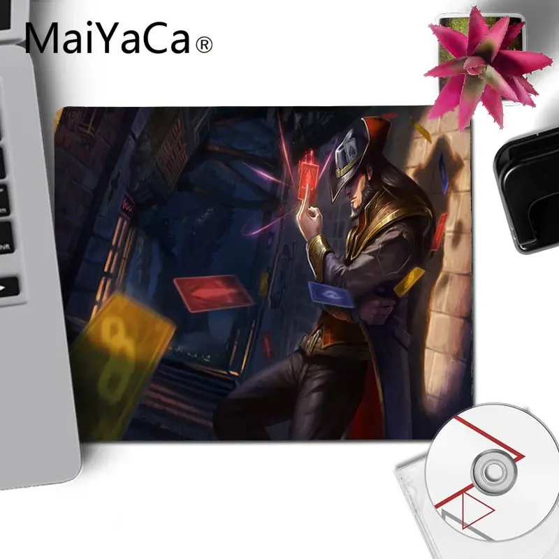 MaiYaCa High Quality League of legends Twisted Fate Laptop Computer Mousepad Smooth Writing Pad Desktops Mate gaming mouse pad
MaiYaCa High Quality League of legends Twisted Fate Laptop Computer Mousepad Smooth Writing Pad Desktops Mate gaming mouse pad