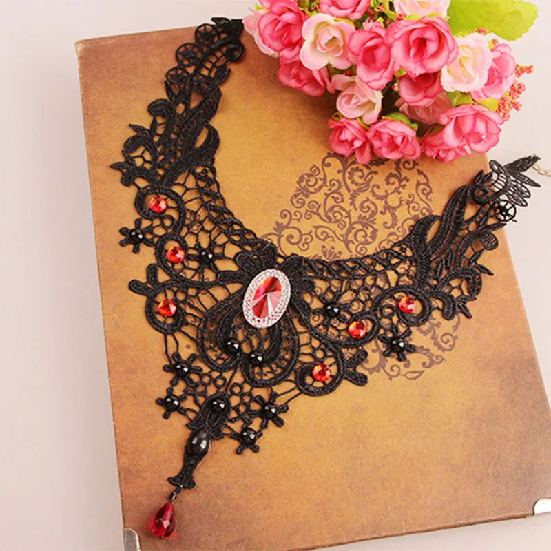 12 Pieces/Lot Retro Women Black Necklace Cubic Zirconia Hollow Lace Choker Crystal Charm Statement Links Charm Ladies Jewelry
12 Pieces/Lot Retro Women Black Necklace Cubic Zirconia Hollow Lace Choker Crystal Charm Statement Links Charm Ladies Jewelry
