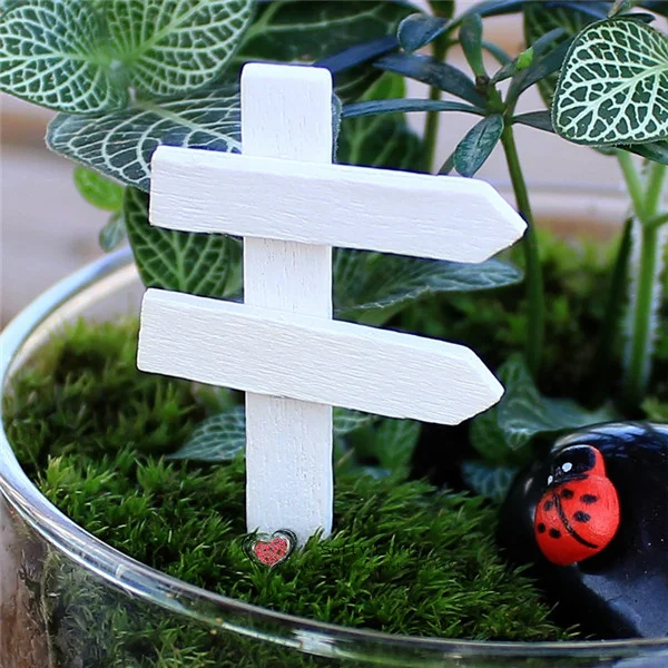 Free shipping Wooden Fences Mini Figures 6pcs/lot PVC toys succulent plants cake car office decoration party supply kids gifts
Free shipping Wooden Fences Mini Figures 6pcs/lot PVC toys succulent plants cake car office decoration party supply kids gifts