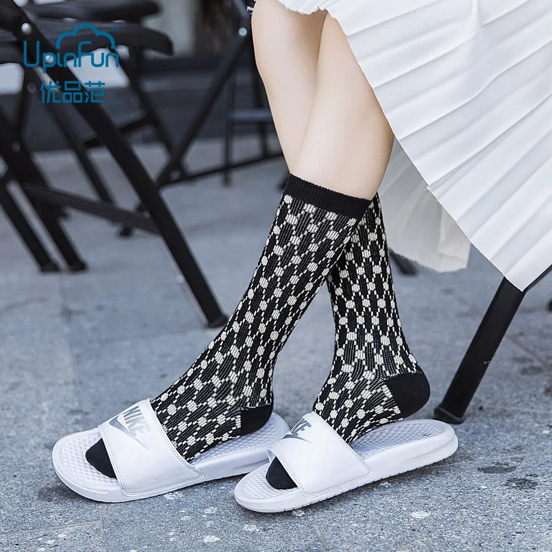 12 Colors Women Fashions Autumn Cotton Socks British Style Casual knee socks Personality Stripe Lattice Hip Hop Skate Socks
12 Colors Women Fashions Autumn Cotton Socks British Style Casual knee socks Personality Stripe Lattice Hip Hop Skate Socks