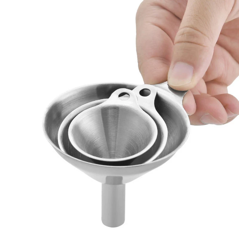 3Pcs Essentail Oil Tools Durable Spices Wine Flask Filter Funnels Kitchen Gadgets Household Portable Mini Funnel Stainless Steel
3Pcs Essentail Oil Tools Durable Spices Wine Flask Filter Funnels Kitchen Gadgets Household Portable Mini Funnel Stainless Steel
