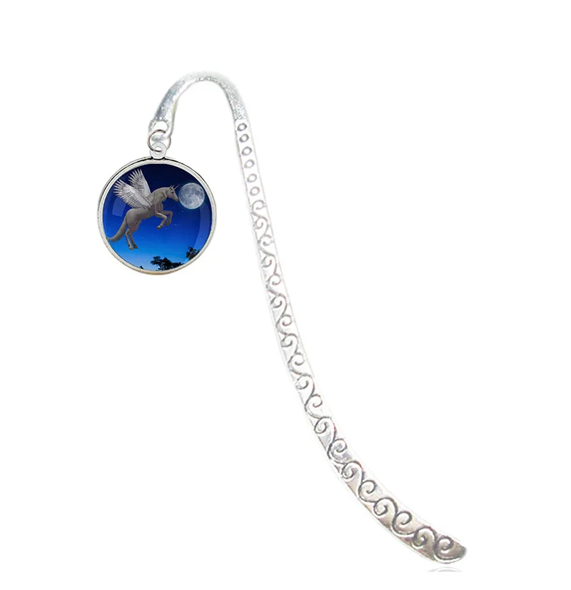 Unicorn Metal Bookmark Gem Glass Horse Charm Fashion Bookmark Binder Index Divider For Fans Reader Book Marque Page Mate Marker
Unicorn Metal Bookmark Gem Glass Horse Charm Fashion Bookmark Binder Index Divider For Fans Reader Book Marque Page Mate Marker