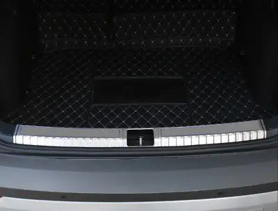 Защитная Накладка на порог внутреннего заднего бампера 1 шт. для Skoda Karoq 2017-2018
Защитная Накладка на порог внутреннего заднего бампера 1 шт. для Skoda Karoq 2017-2018