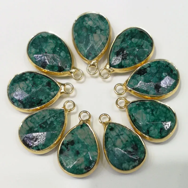 Wholesale Natural green stone Charms water drop gold rim Connector Necklace Pendant gold for Bracelet jewelry 12pcs/lot
Wholesale Natural green stone Charms water drop gold rim Connector Necklace Pendant gold for Bracelet jewelry 12pcs/lot