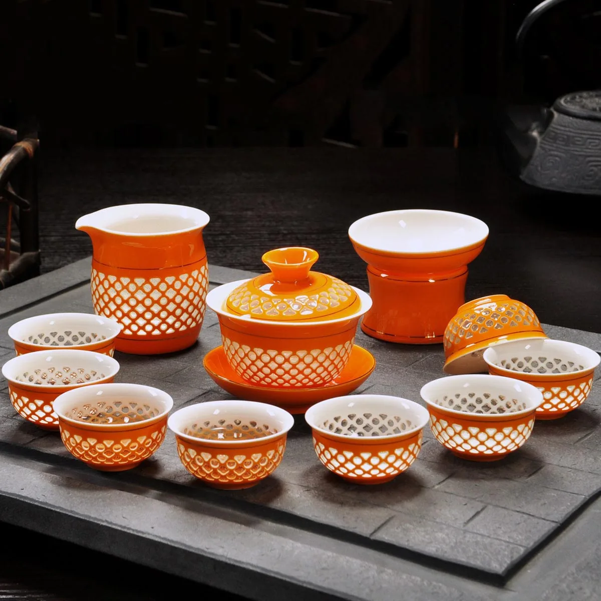 Honeycomb Hollow Teaware Set,Blue and White Porcelain with Teapot Teacup Fair Cup Kit Teaware ,Chinese Kung Fu Tea Set Gifts
Honeycomb Hollow Teaware Set,Blue and White Porcelain with Teapot Teacup Fair Cup Kit Teaware ,Chinese Kung Fu Tea Set Gifts