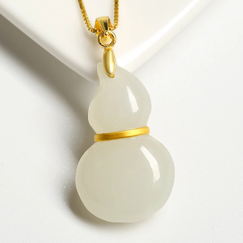 Gold Inlay Hetian Jade Gourd Pendant Women's Style Necklace Plum Plum Pendant Send Mother Elder Gift
Gold Inlay Hetian Jade Gourd Pendant Women's Style Necklace Plum Plum Pendant Send Mother Elder Gift