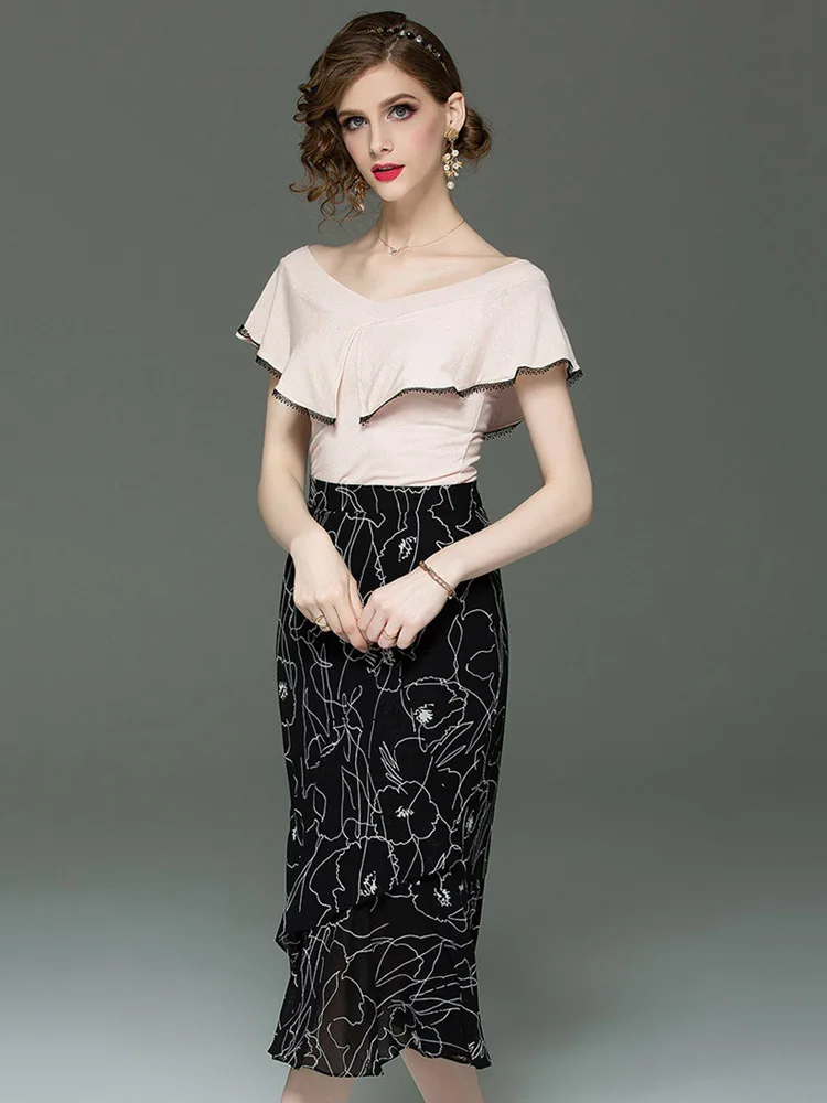 High Quality Fashion Two Piece Women's 2019 Summer New T-shirts + Skirt Elegant Street Casual Top Skirt Sets Female Summer L246
High Quality Fashion Two Piece Women's 2019 Summer New T-shirts + Skirt Elegant Street Casual Top Skirt Sets Female Summer L246