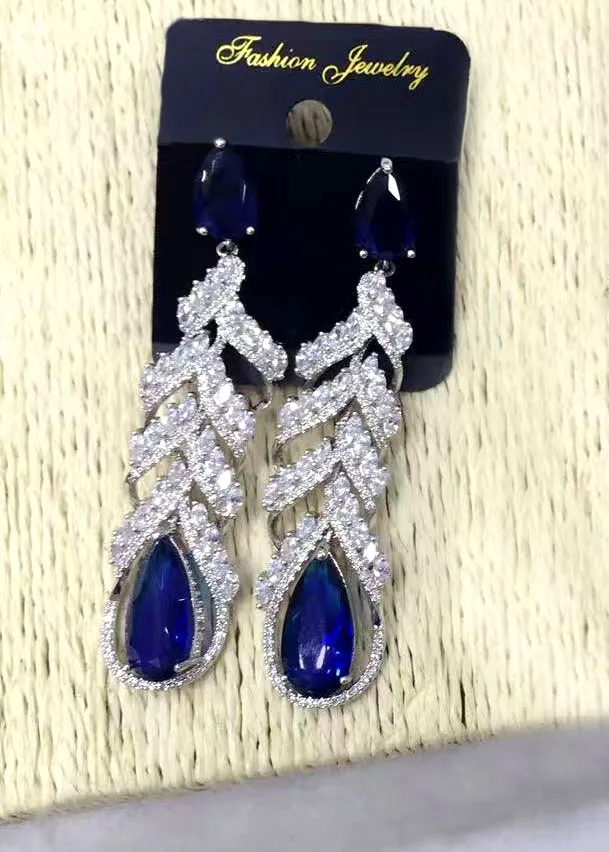 Yulaili 2018 New Design Exquisite Gold Jewelry Sets African Women's Necklace Luxury Elegant Wedding Jewelry Set.
Yulaili 2018 New Design Exquisite Gold Jewelry Sets African Women's Necklace Luxury Elegant Wedding Jewelry Set.