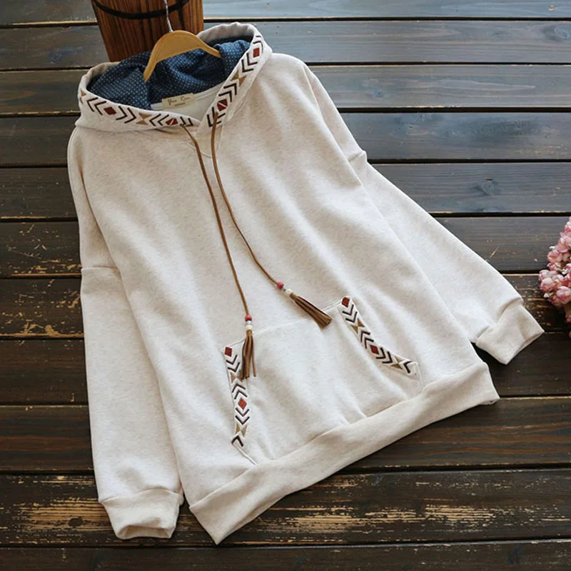 Autumn Winter Mori Girl Lovely Hoodie Women's Solid Color Full Sleeved Pocket Embroidery Female Soft Sweet Hooded Hoodie U491
Autumn Winter Mori Girl Lovely Hoodie Women's Solid Color Full Sleeved Pocket Embroidery Female Soft Sweet Hooded Hoodie U491