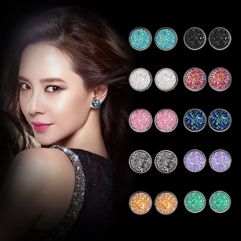 Multicolor Tiny Round Crystal Studs Earrings Screw Ball Stainless Steel Female Earrings Mini Earring Pierced Ear Jewelry
Multicolor Tiny Round Crystal Studs Earrings Screw Ball Stainless Steel Female Earrings Mini Earring Pierced Ear Jewelry